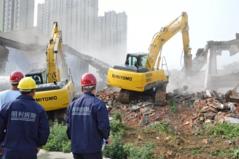 村民委员会竟能作出棚户区改造“补偿决定”，不搬就帮拆？